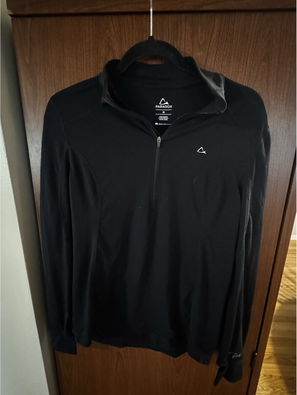 Paradox Women’s M Merino Wool Blend 1/4 Zip Black Base Layer DriRelease